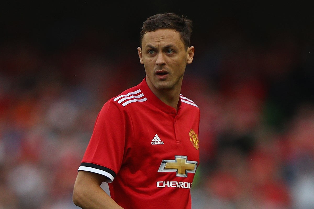 曾對其投以 曾對其投以